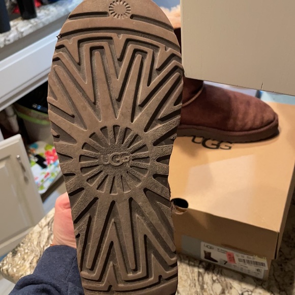 🤎UGG BOOTS🤎 - Picture 5 of 8